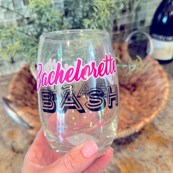 Other - NWT Set of 10 matching Bachelorette Bash wine glasses